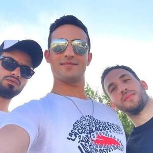 Meet your Posher, Emin